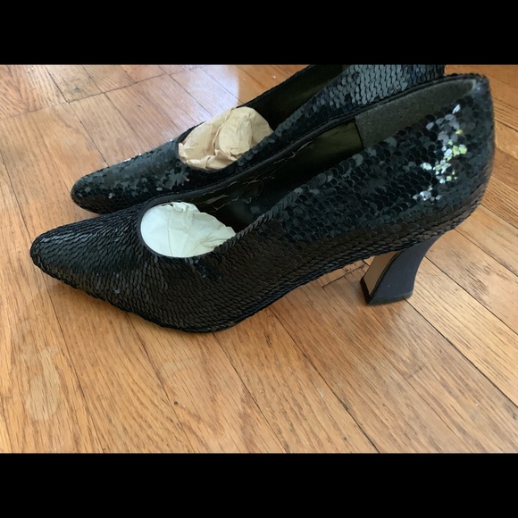 J.Renee Black Sequin Heels - Picture 2 of 6